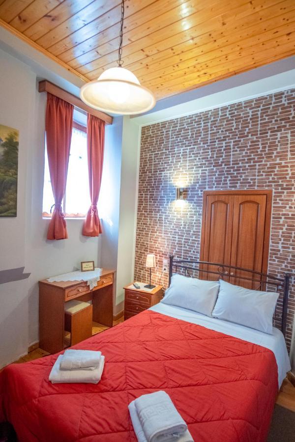 Gkoura Hotel Sirako Bagian luar foto