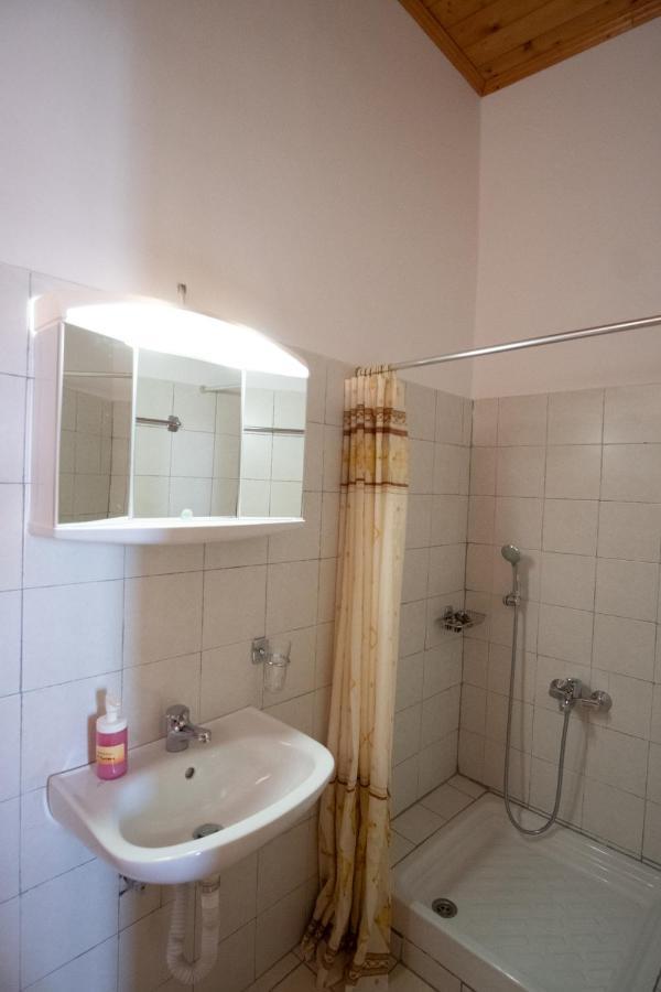 Gkoura Hotel Sirako Bagian luar foto